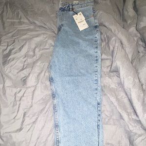 Zara Classic Mom jean